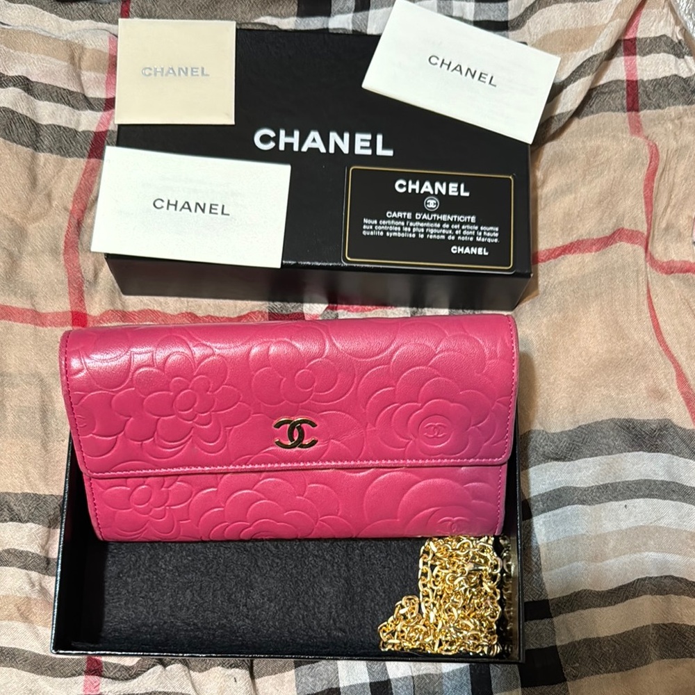 Authentic Chanel Pink Floral Embossed Women's Wallet